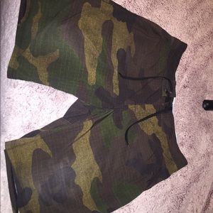 Men’s Forged Size L Board Shorts